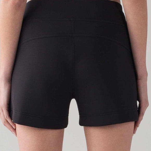 Lululemon In-Form Black Women's Shorts size 8 - Picture 2 of 8